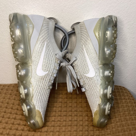 Nike Air Vapormax Flyknit 3 Sneakers Womens Size 8 Gray Lace Up Running Shoes - Picture 6 of 8